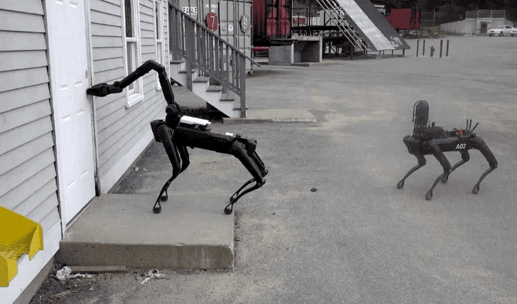 Робособаки Spot от Boston Dynamics теперь на службе у копов
