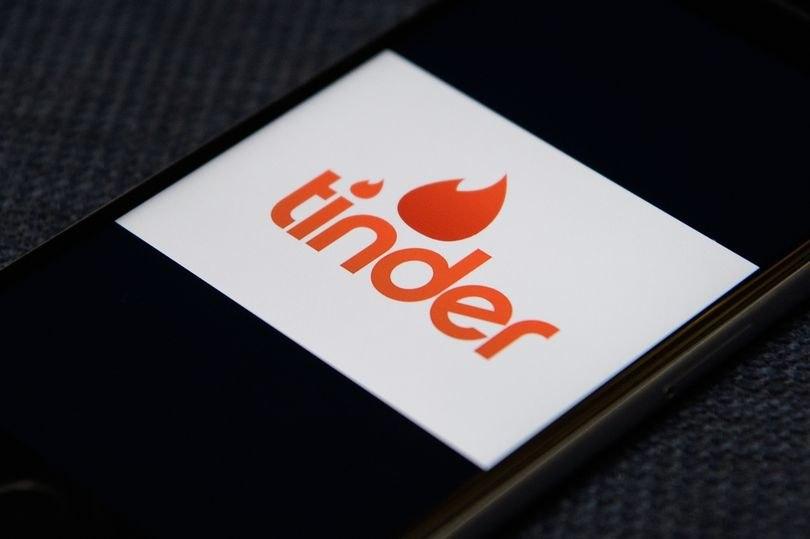 Tinder добавил в приложение тревожную кнопку