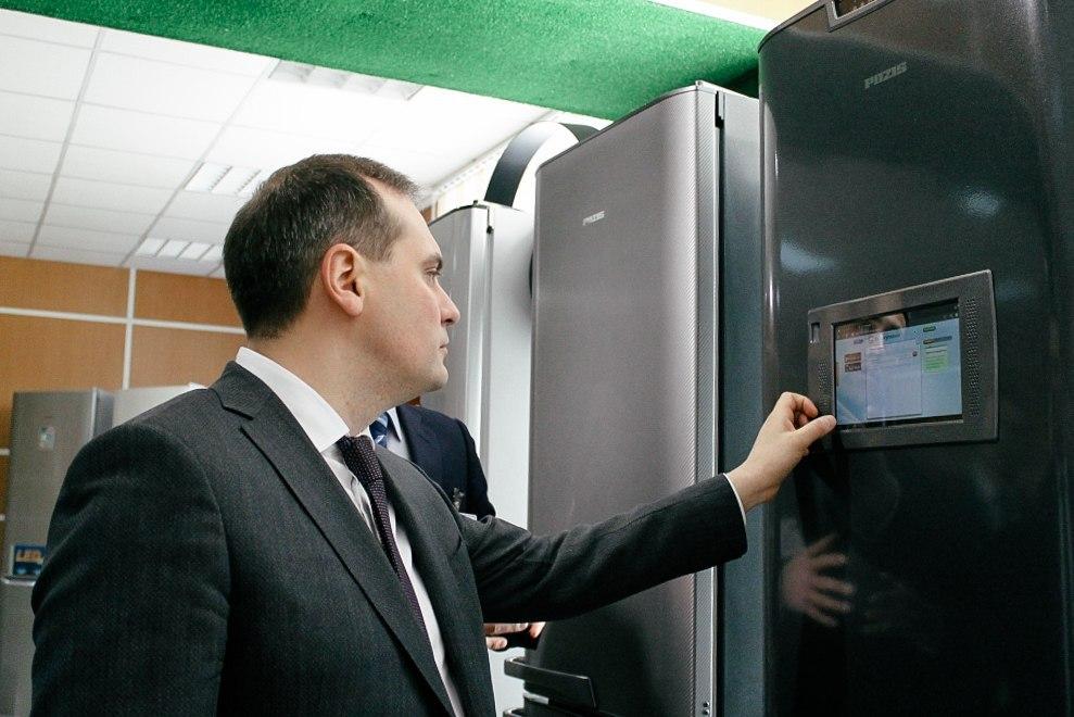 В Ростехе сделали умный холодильник