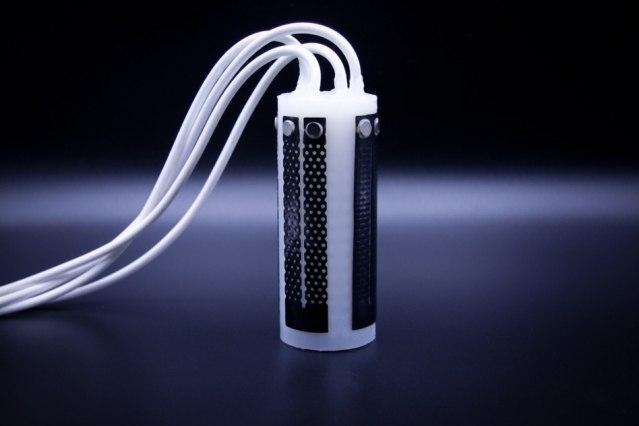 Сенсорная кожа поможет мягким роботам ориентироваться в 3D-среде