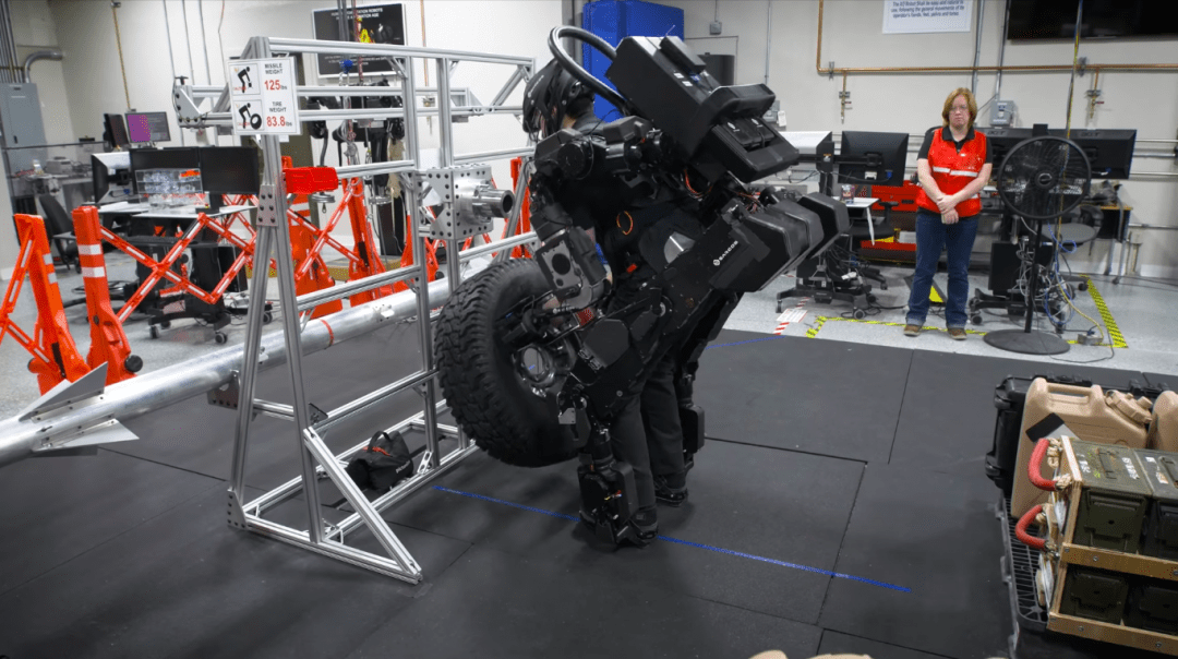 Экзоскелет с защитным алгоритмом