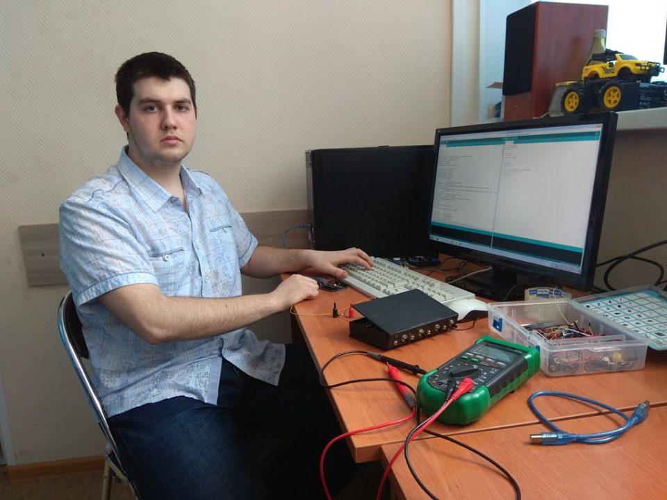 Томские учёные научились бить и щекотать людей в VR