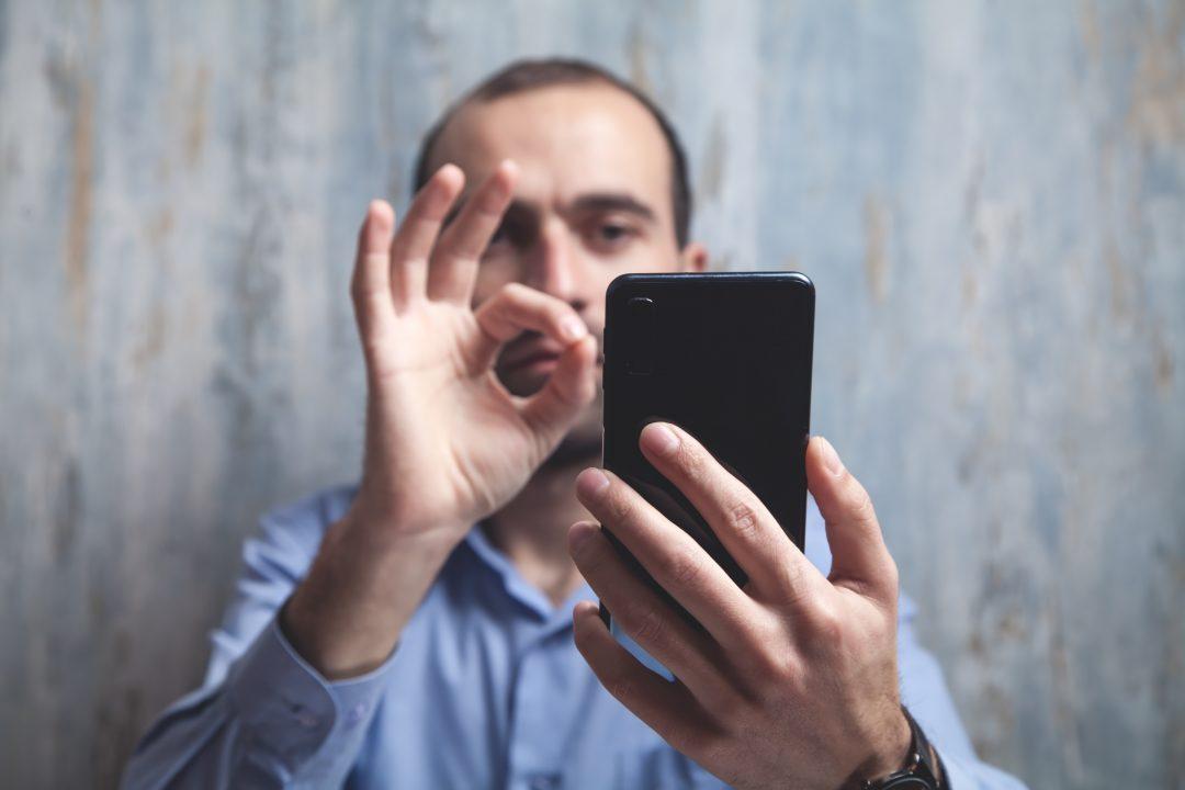 Как учёные научили ИИ понимать жесты