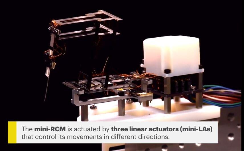 Инженеры создали крохотного робота-хирурга