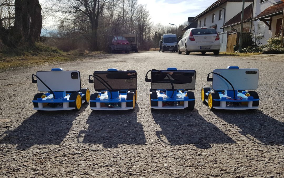 OpenBot от Intel делает роботов из обычных смартфонов