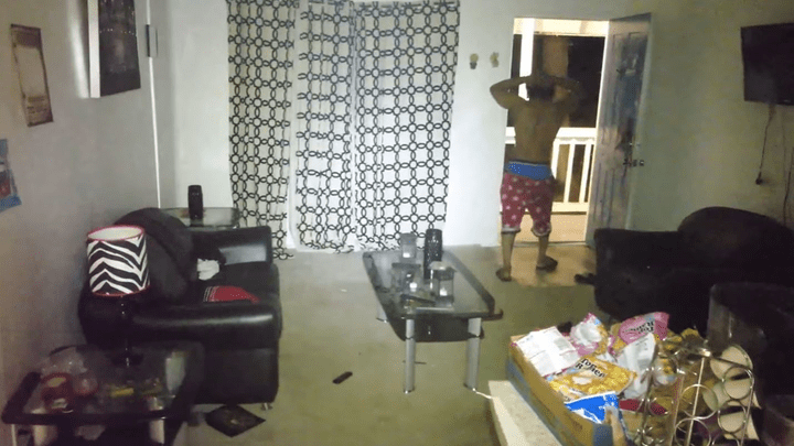 [Посмотрите] Как полицейский дрон задерживает беглеца