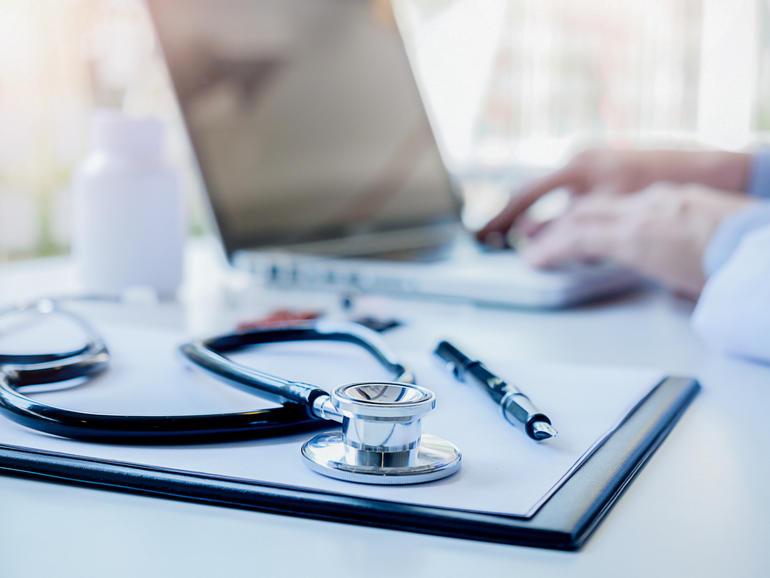 Создали онлайн-платформу с лечением всех болезней, но есть нюанс