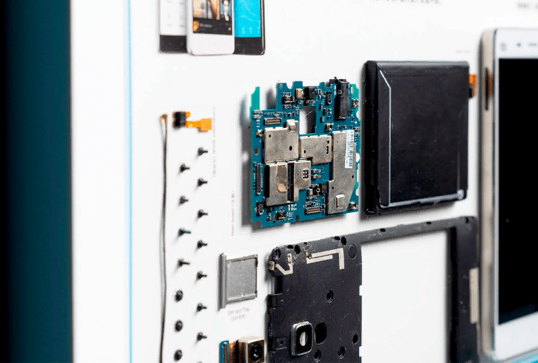 Xiaomi делает технокартины для гиков