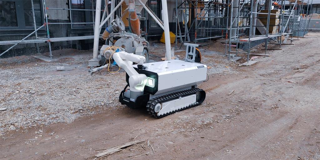 Сделали ещё одного строительного робота