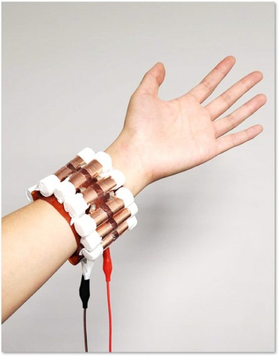 Новые наногенераторы собирают энергию из любого движения