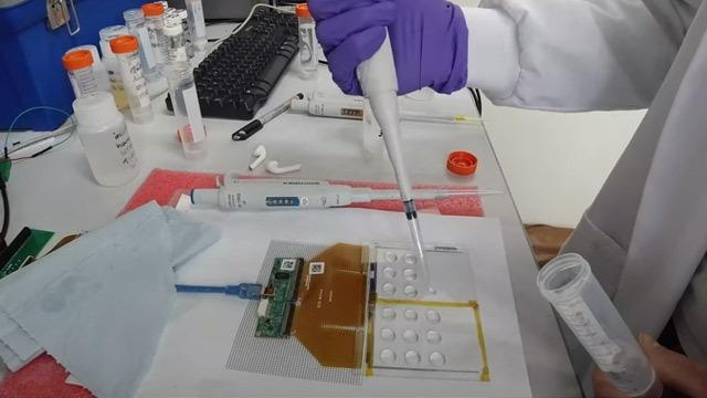 Придумали измерять качество воды с помощью сенсорного экрана