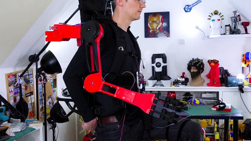 Сделали умный протез руки, который сам принимает решения