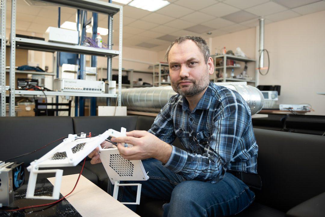 Российские радиофизики изобрели ультразвуковой пылесос