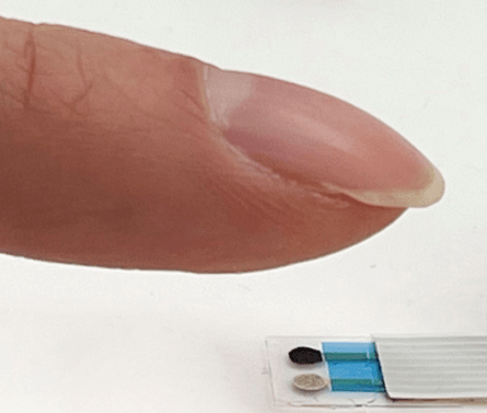 Сделали датчик, который определяет уровень лития в организме по капле пота