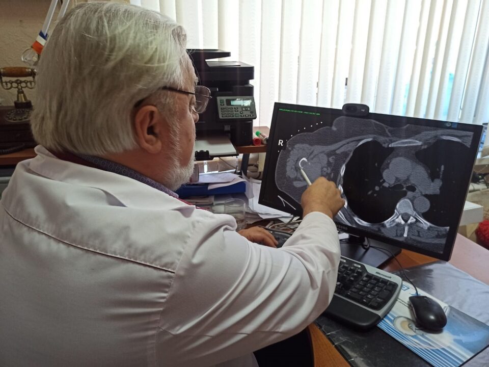 В России научились печатать индивидуальные плечевые эндопротезы