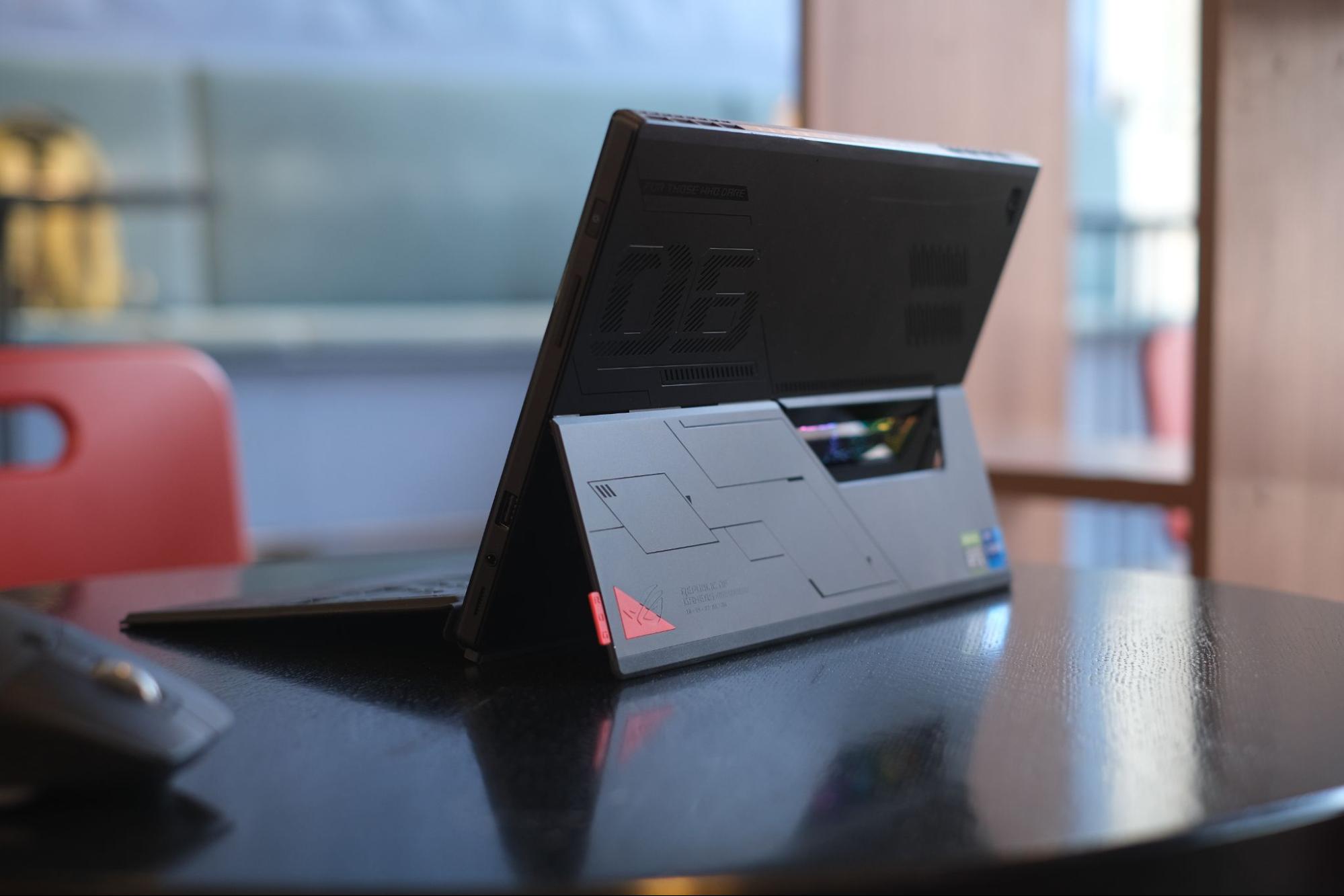 Странные гаджеты: планшеты на Windows