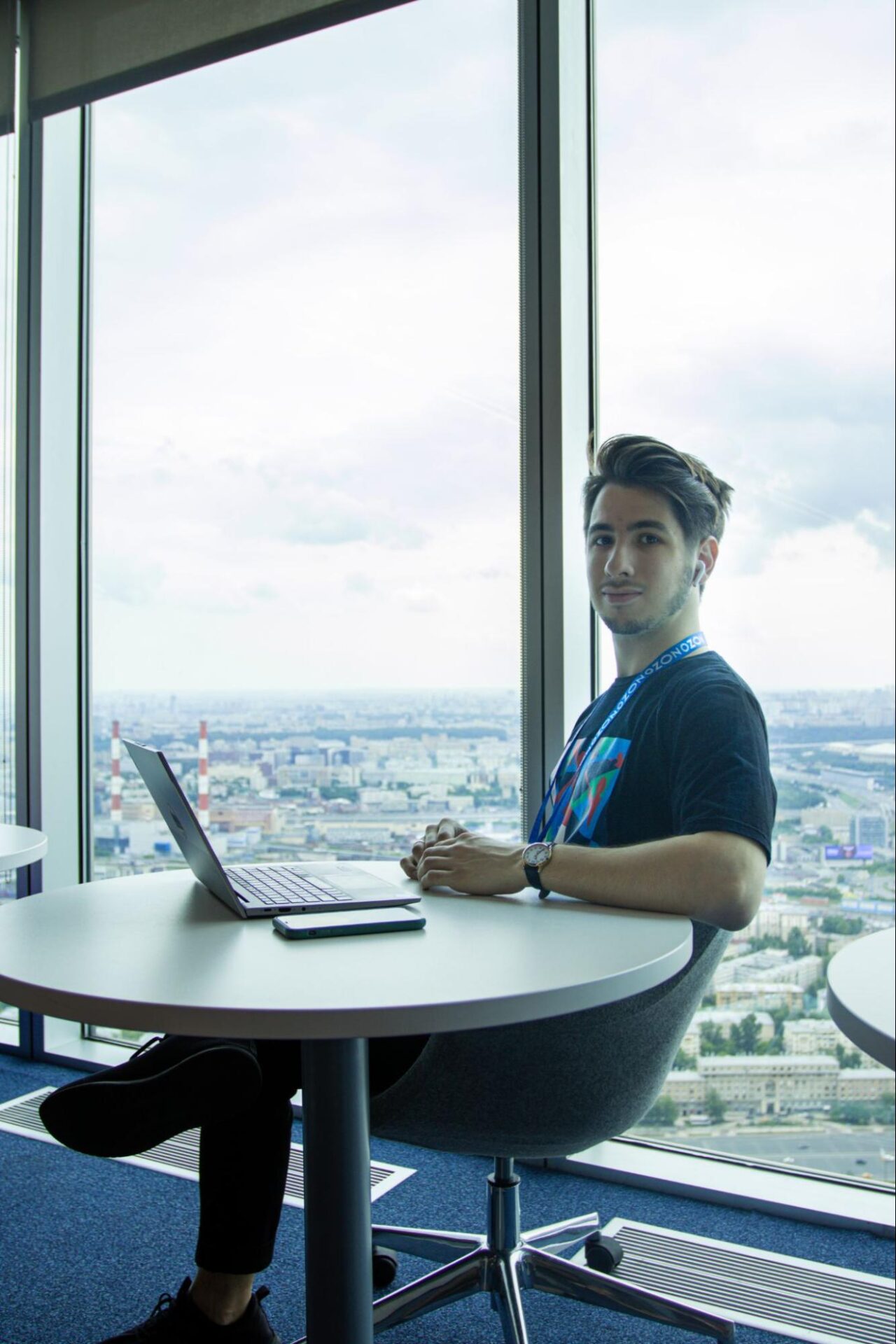 «Я прочитал статью в „Коде“ и пошёл работать аналитиком»