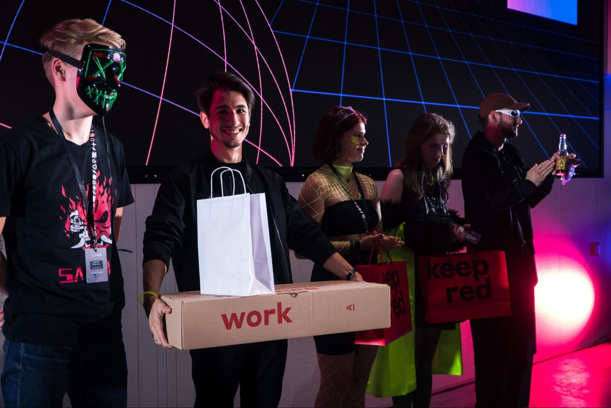 «Я прочитал статью в „Коде“ и пошёл работать аналитиком»