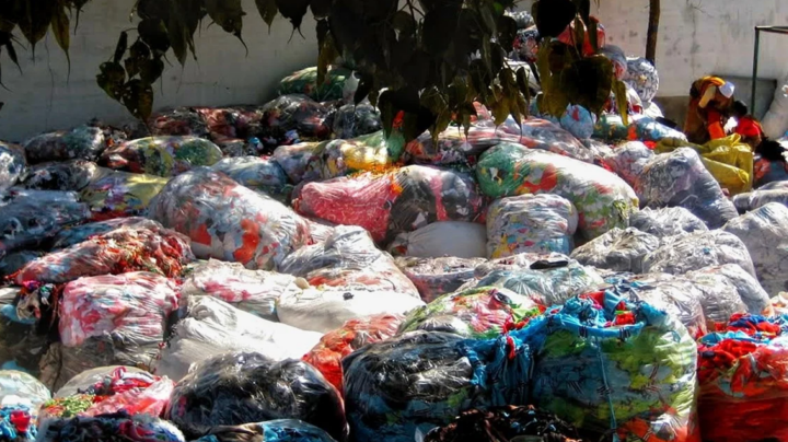 Придумали, как делать из текстильных отходов огнеупорные, антибактериальные или несминаемые покрытия для одежды и тканей