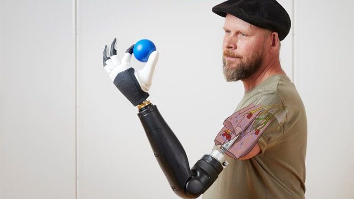 Придумали, как обеспечить полный контроль даже над отдельными пальцами протеза руки