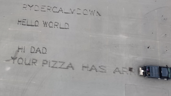 Технодурка: пикап — гигантский матричный принтер