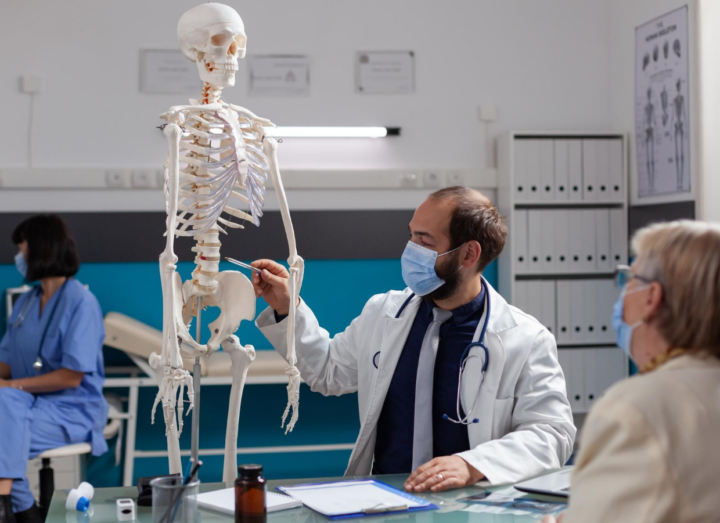 Российские учёные создали недорогой костный цемент с антибактериальными свойствами